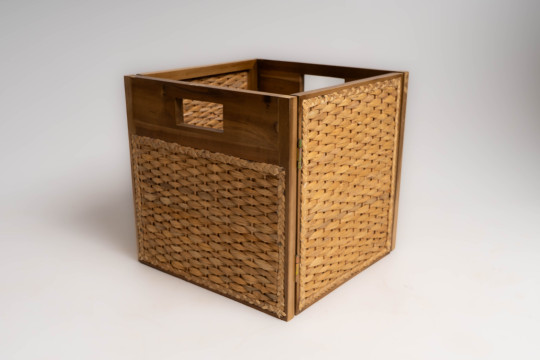 KHAY LỤC BÌNH KHUNG GỖ DECOR